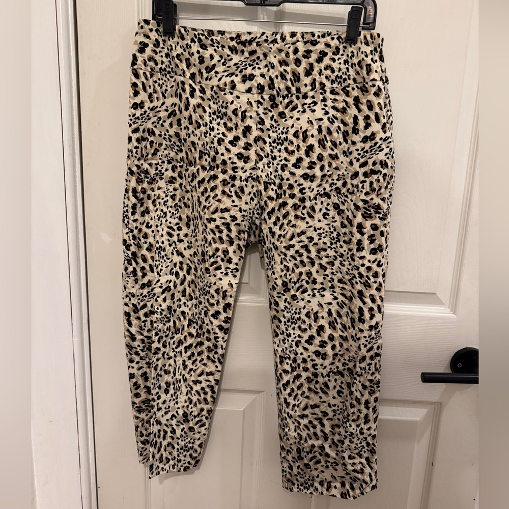 Zac & Rachel Leopard Print Capris